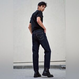 NWOT RARE Vintage Levi’s 541 Single-Back-Pocket Red Tab Dark Denim Jeans Sz 33